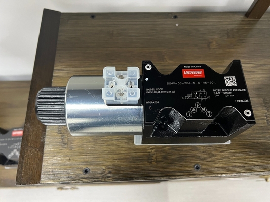 수압 펌프 Dg4V-3-6c-M-H-H7-60-En210 6045319-001 모델 코드용 전동장치 밸브